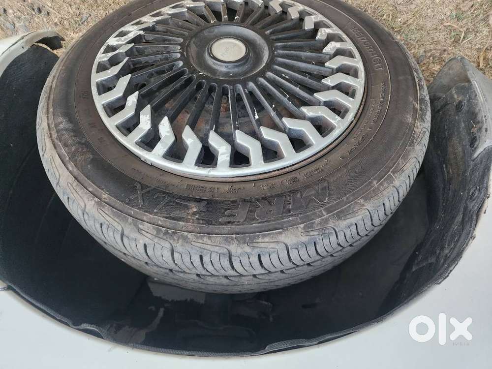 2013 Model Airbags Diesel Showroom Track