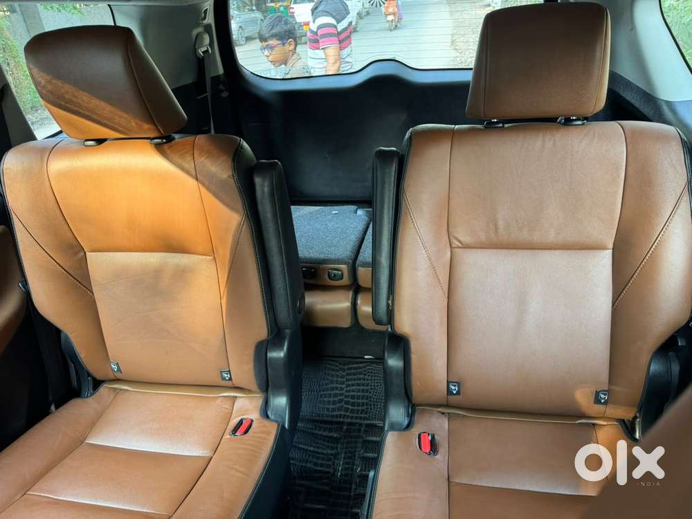 Toyota Innova Crysta 2.8 Zx At, 2017, Diesel