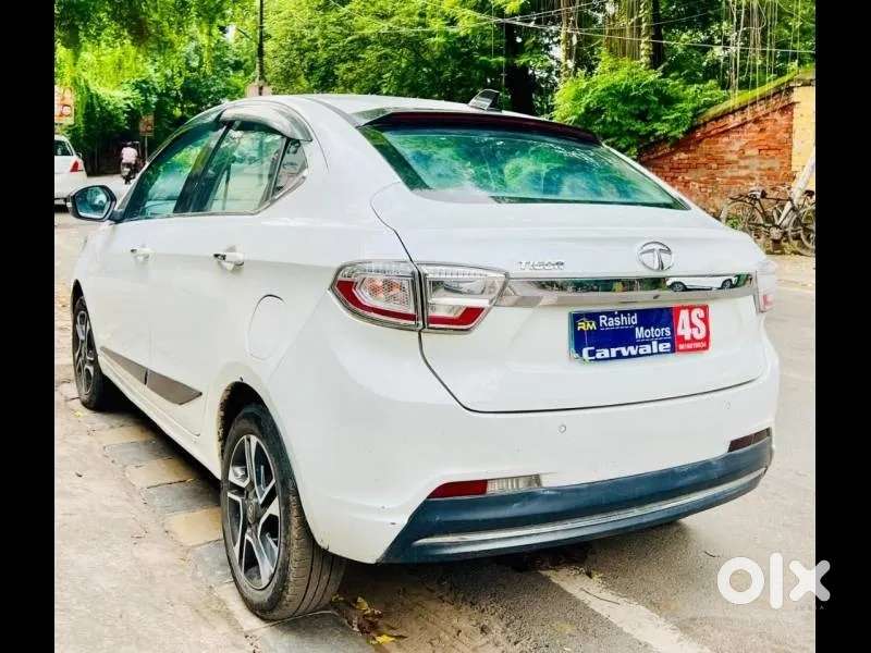 Tata Tigor Xza, 2020, Petrol