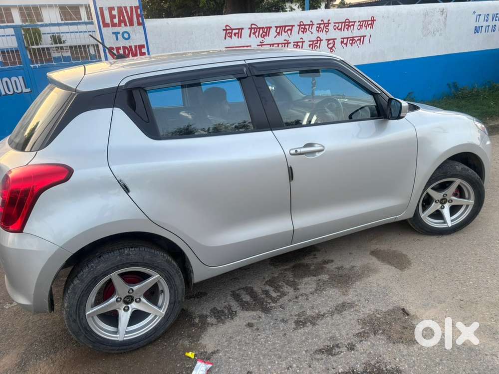 Maruti Suzuki Swift Petrol 2022