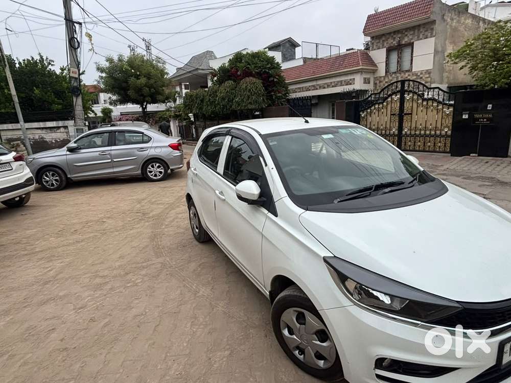 Tata Tiago 2022 Manual