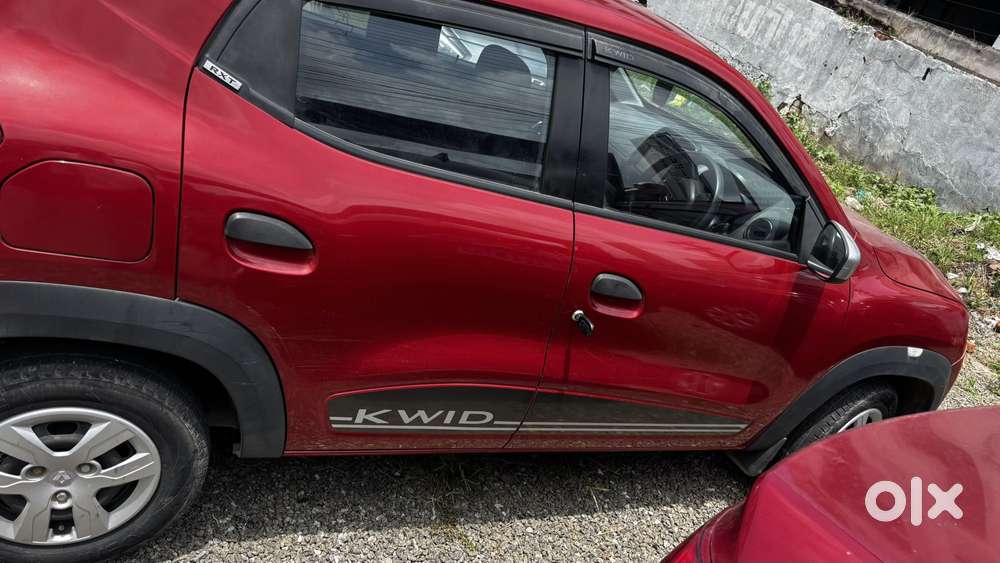Renault Kwid 1.0 Rxt (o) Easy-r, 2018, Petrol
