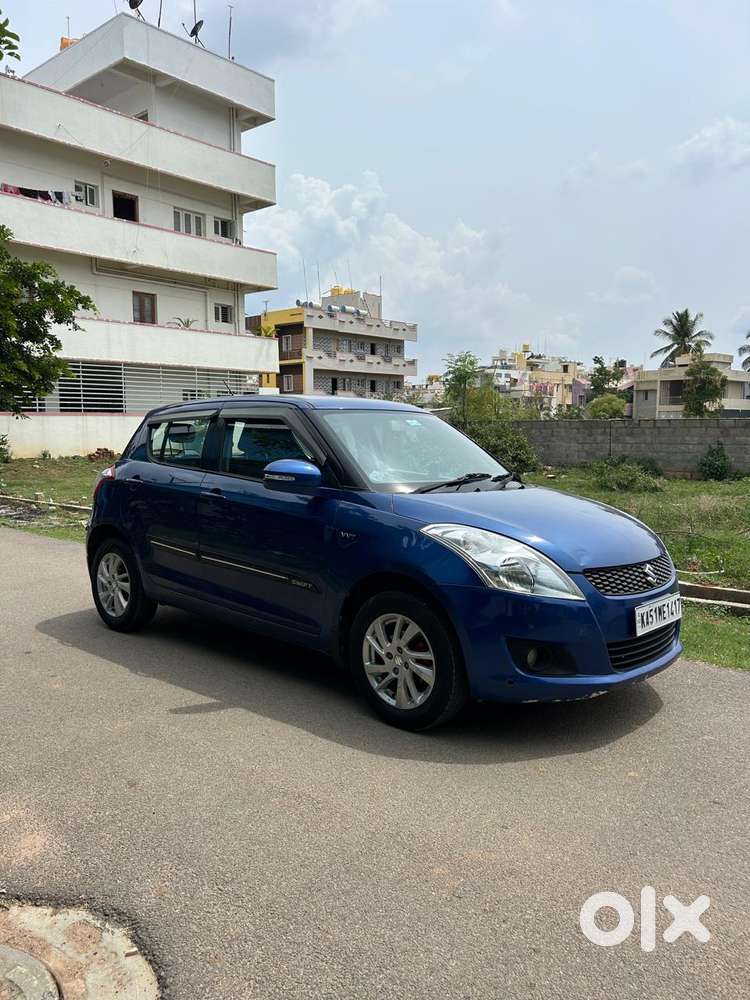 Maruti Suzuki Swift Vvt Zxi, 2013, Petrol