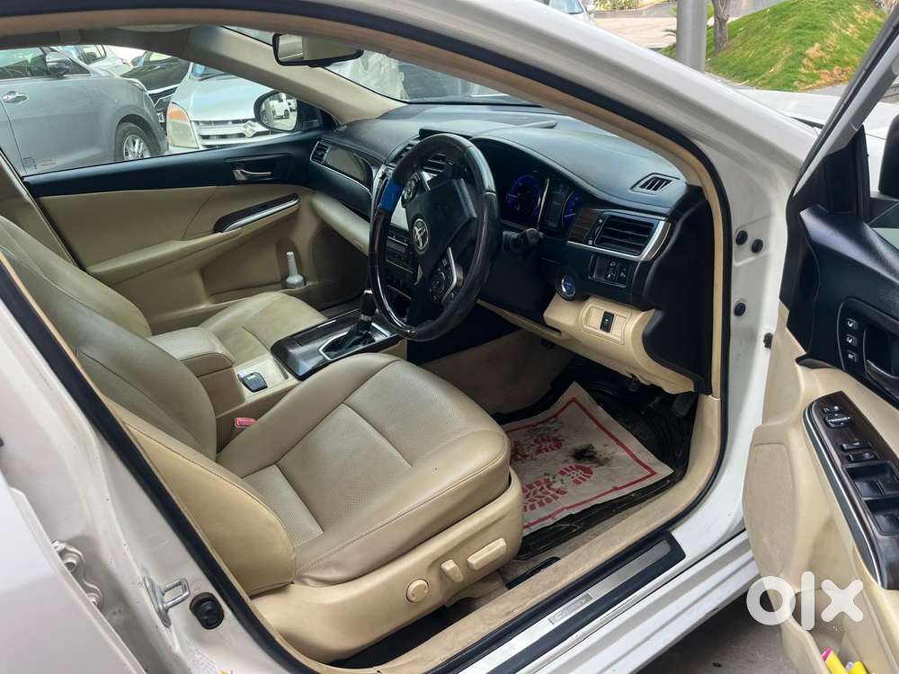 Toyota Camry 2.5 Hybrid, 2017, Petrol