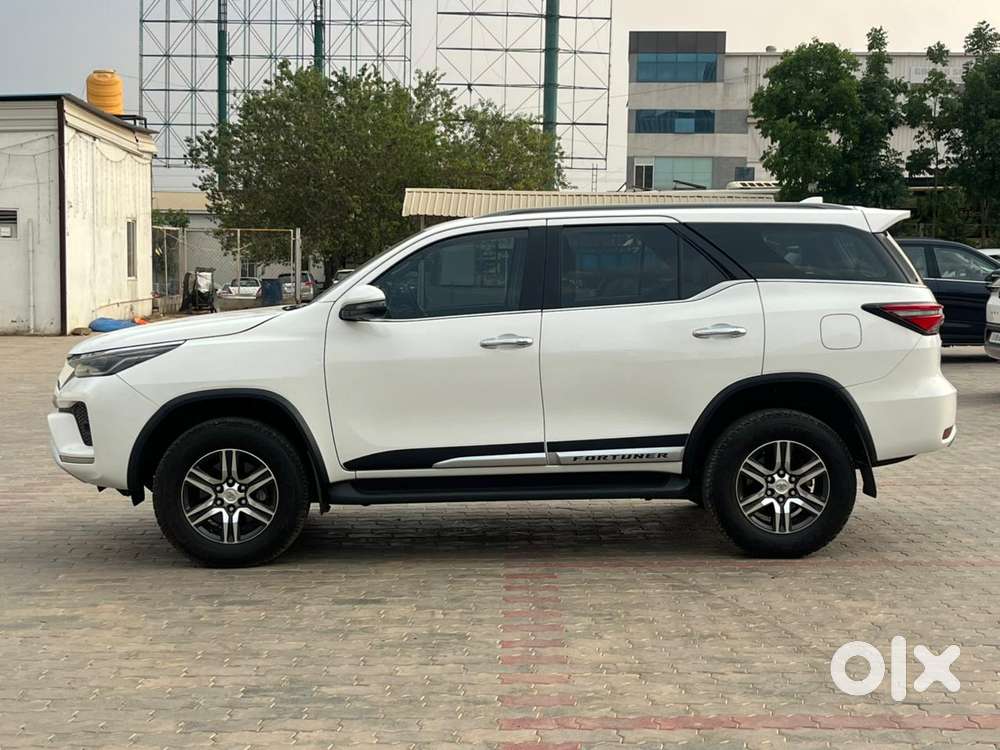 Toyota Fortuner 4x2 Mt 2.8 Diesel, 2023, Diesel