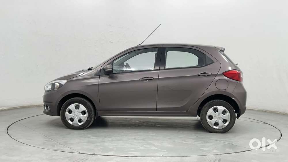 Tata Tiago Xz, 2016, Petrol