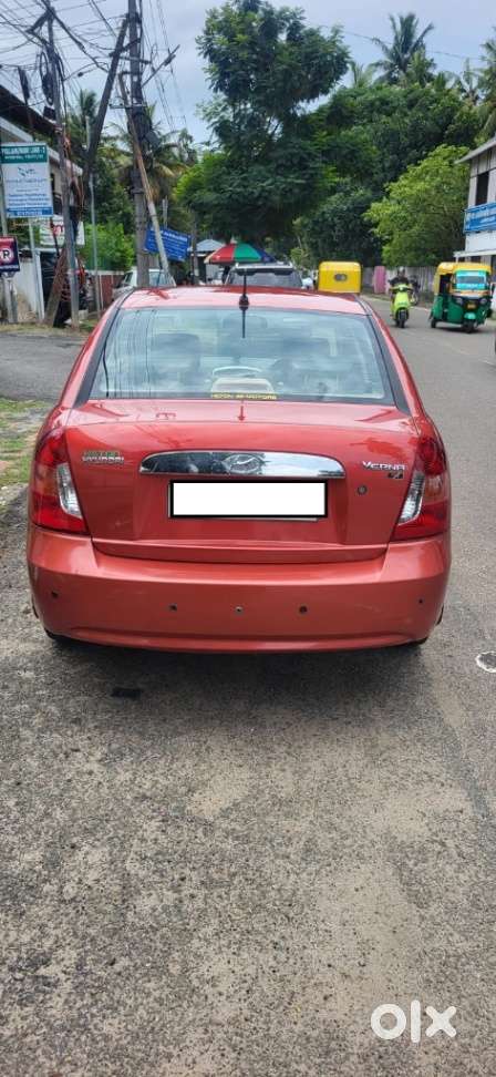 Hyundai Verna 1.6 Vtvt Sx, 2010, Petrol
