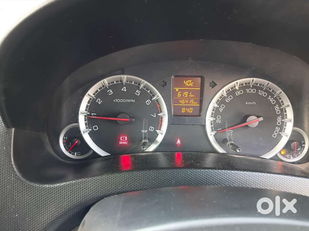 Maruti Suzuki Swift Zxi, 2012, Petrol