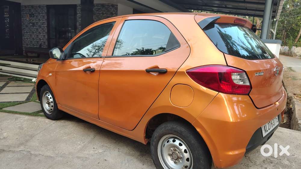 Tata Tiago, 2018, Petrol