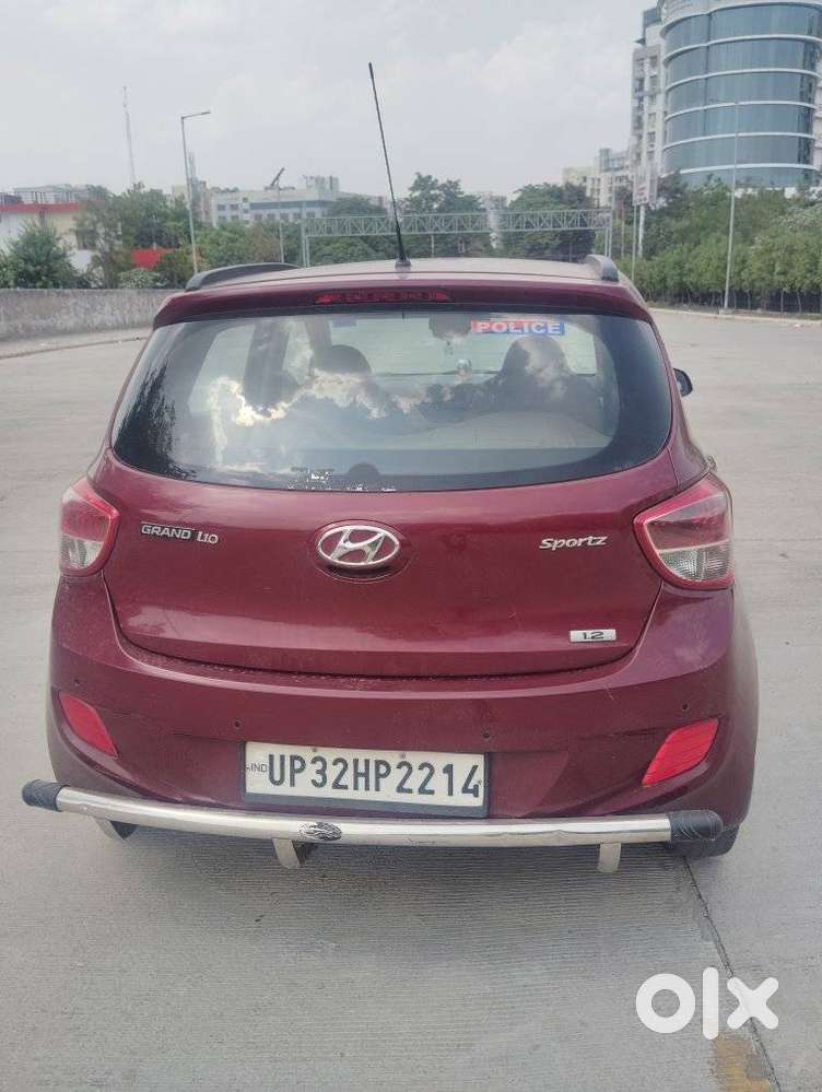 Hyundai Grand I10 Sportz, 2016, Petrol