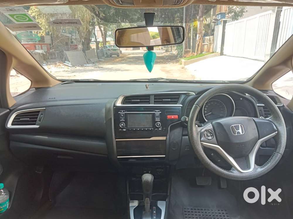 Honda Jazz V Cvt, 2016, Petrol