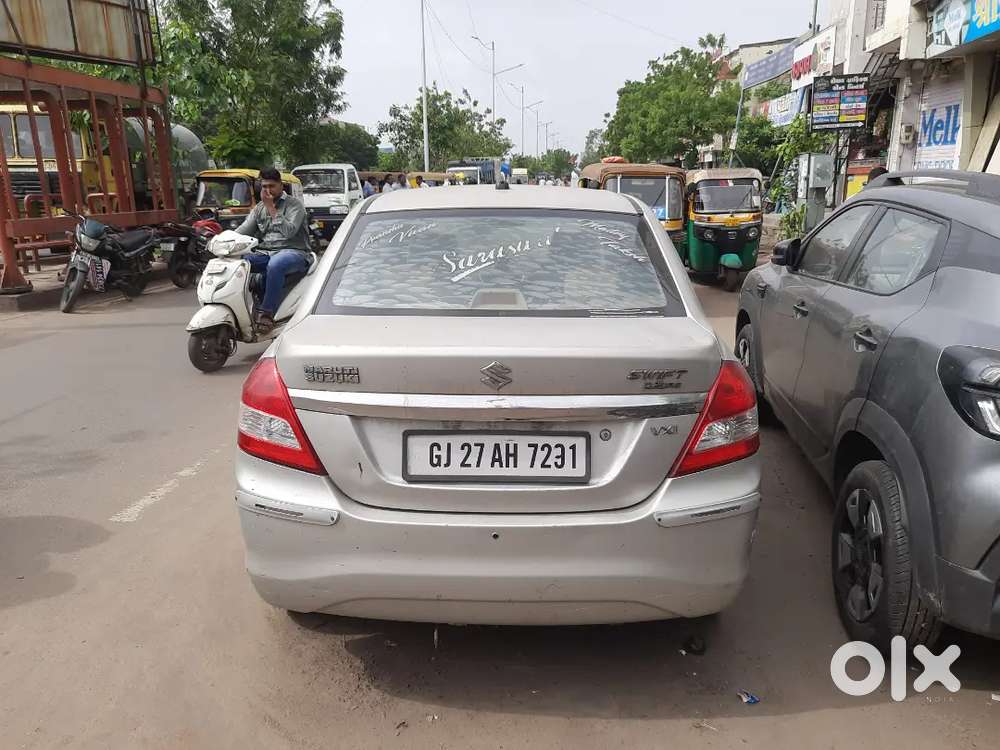 Maruti Suzuki Dzire 2015 4 Tyre New Cindition
