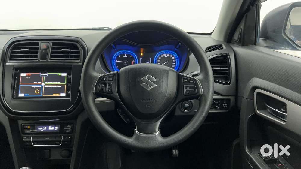 Maruti Suzuki Vitara Brezza Zdi+ Dual Tone Mt, 2016, Diesel