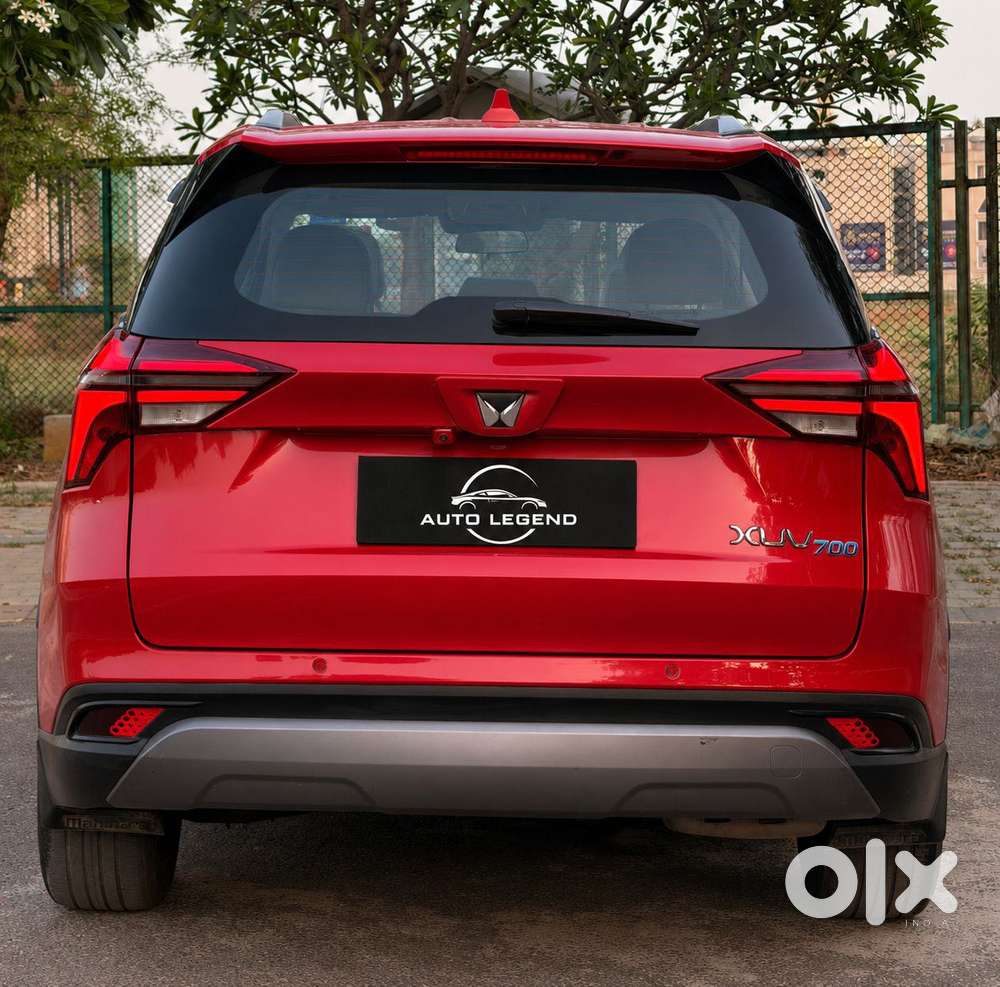 Mahindra Xuv700 2.0 Ax 7 Petrol At Str, 2023, Petrol