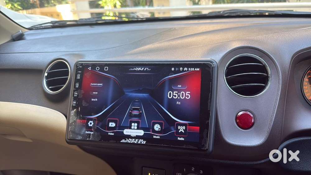 High End Fully Automatic Varient  Only 52000 Km Driven  Second Owner