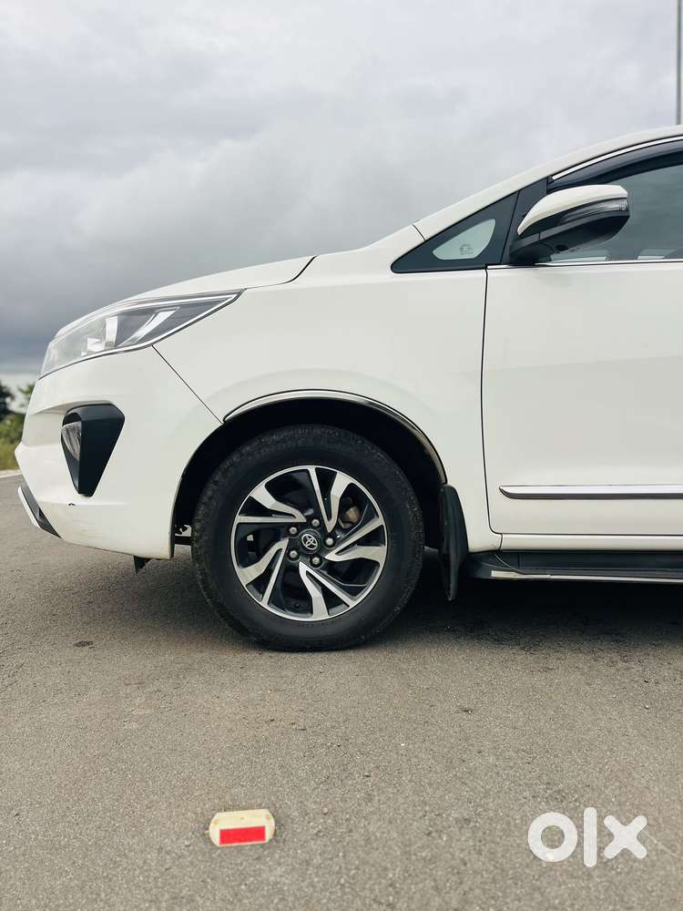 Toyota Innova Crysta 2.4 G Mt 7 Str, 2021, Diesel