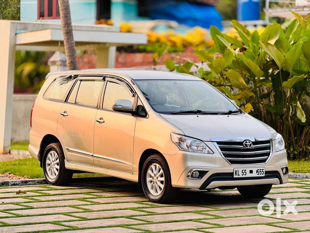 Toyota Innova 2.5 V 7 Str, 2014, Diesel