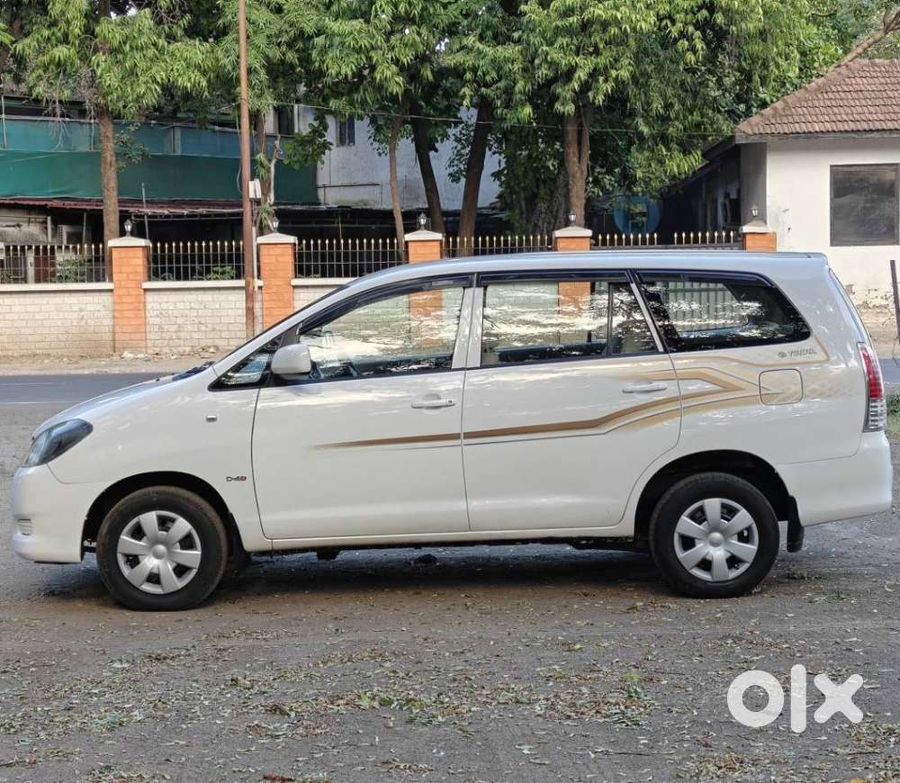 Toyota Innova 2.5 Gx 7 Str Bs-iii, 2010, Diesel