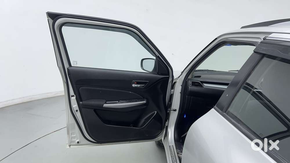 Maruti Suzuki Swift 1.3 Zxi, 2024, Petrol