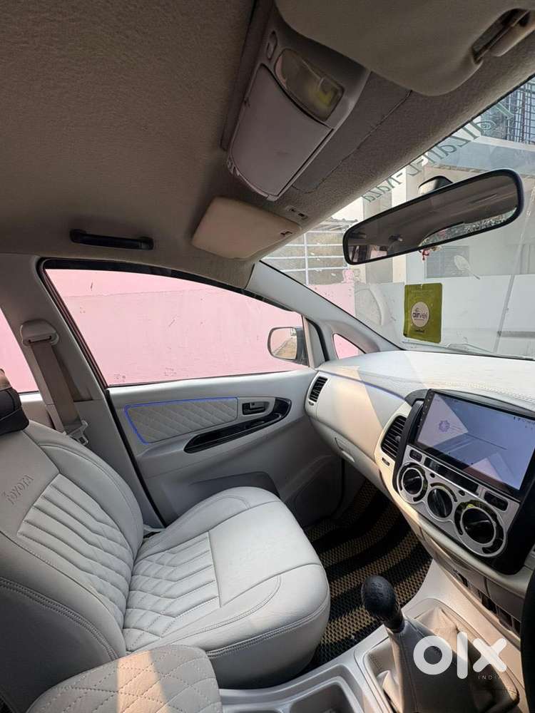 Toyota Innova 2009-2011 2.5 Vx 7 Str Bsiv, 2009, Diesel