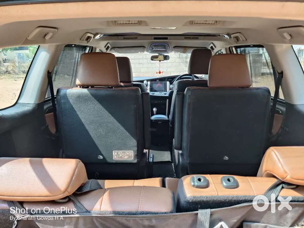 Toyota Innova Crysta 2018 Diesel 45000 Km Driven