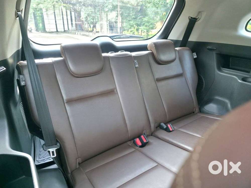 Toyota Innova Hycross 2.0 Zx (o) Hybrid 7 Str, 2024, Petrol