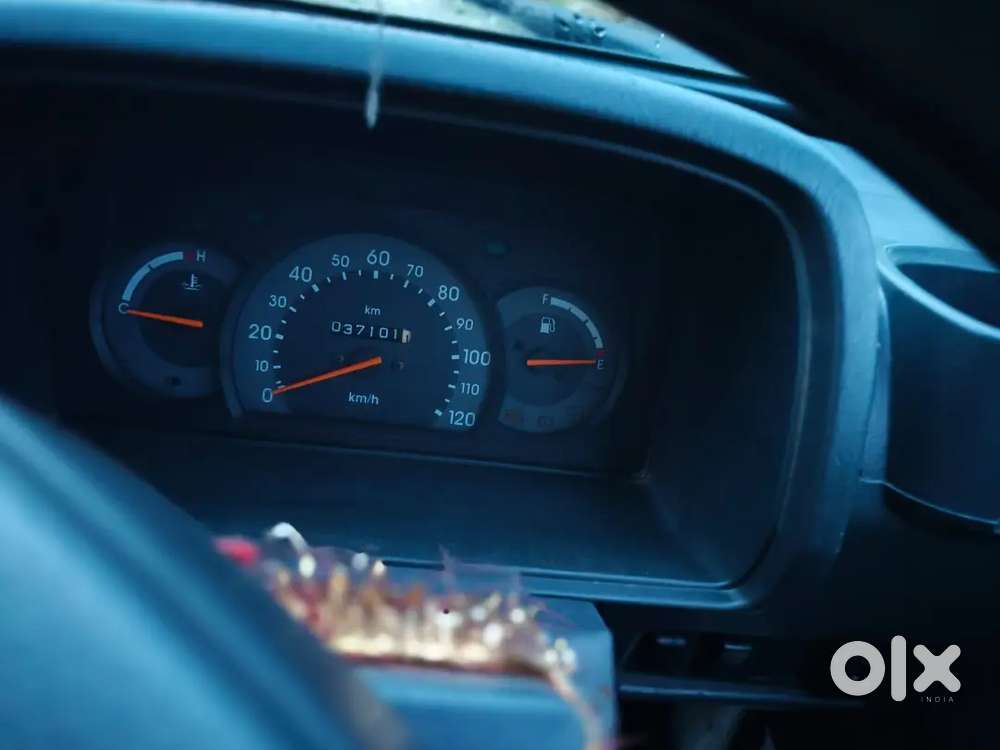 Maruti Suzuki Omni 2010 Year