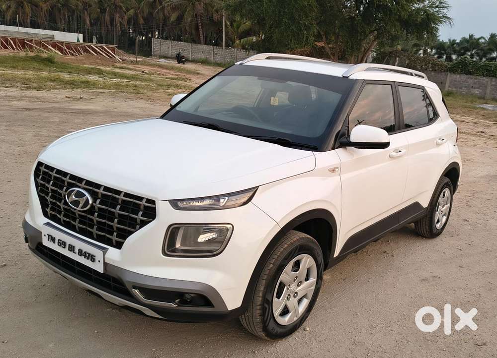 Hyundai Venue S, 2021, Petrol