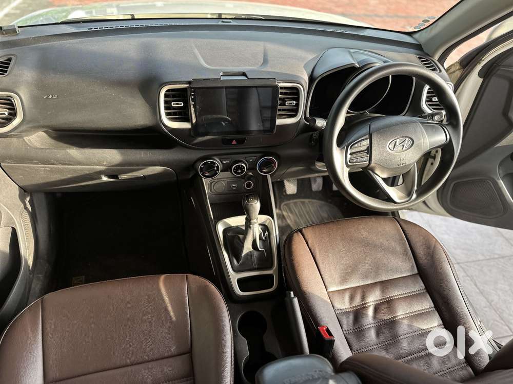 Hyundai Venue S, 2020, Petrol