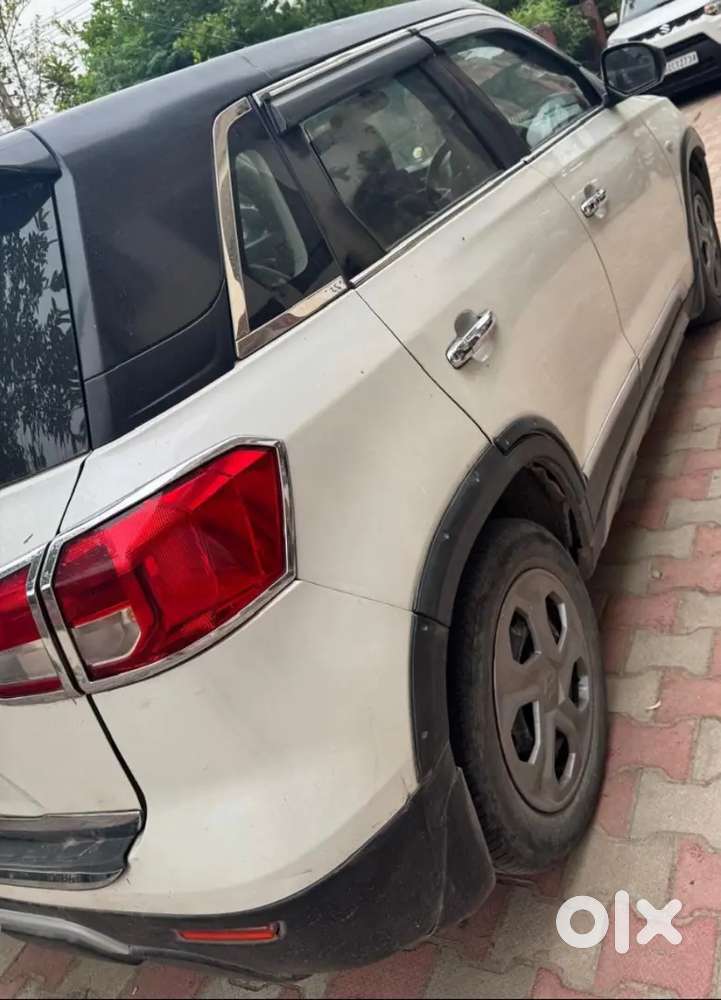 Maruti Suzuki Brezza 2017 Diesel 90000 Km Driven