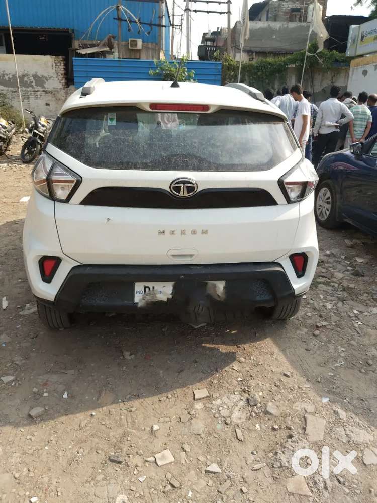 Tata Nexon 2022 Petrol Model Xe