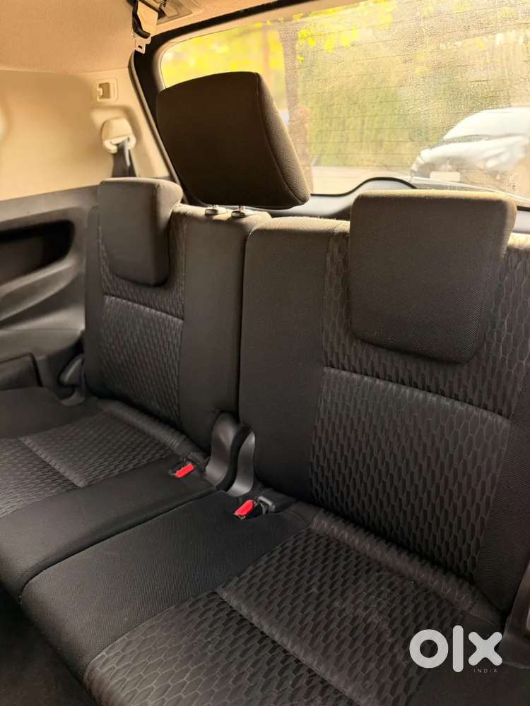 Toyota Innova Crysta [2020-ongoing] 2.4 Gx 7 Str, 2020, Diesel