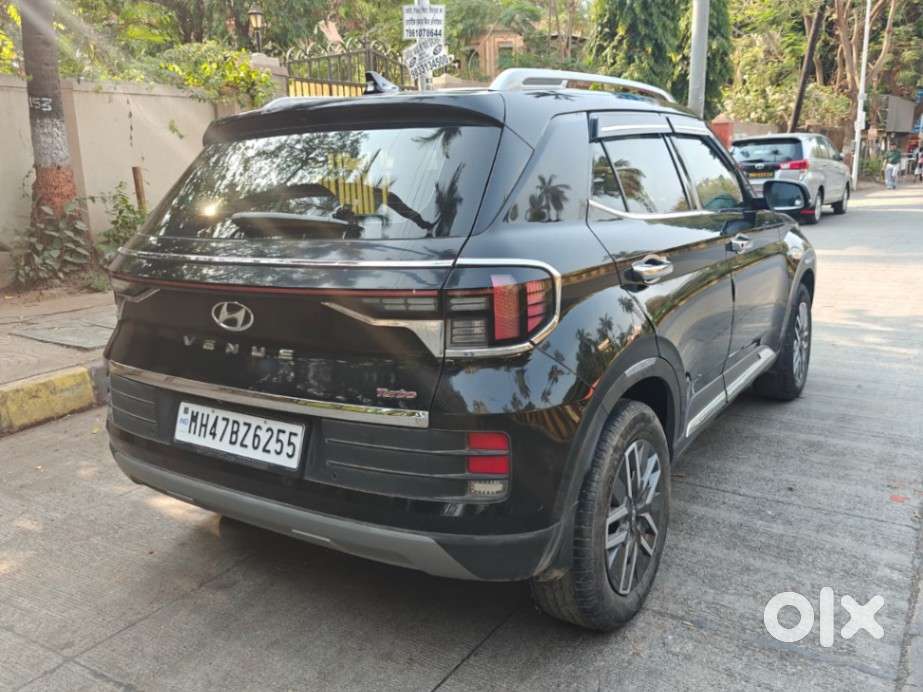Hyundai Venue 1.0 S (o) Turbo Dct, 2025, Petrol