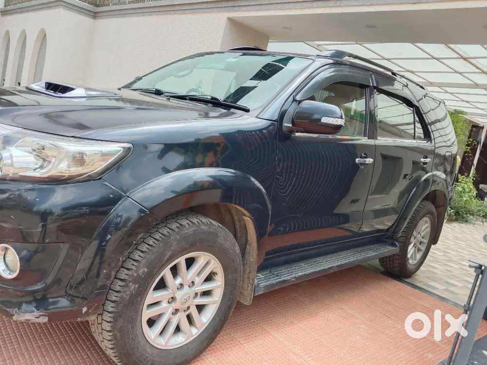 Toyota Fortuner Diesel 2012