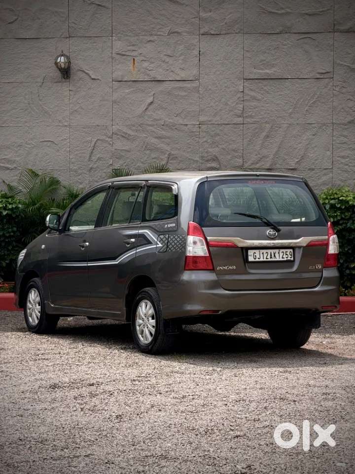 Toyota Innova 2.5 Vx 7 Seater Bs Iv, 2010, Diesel