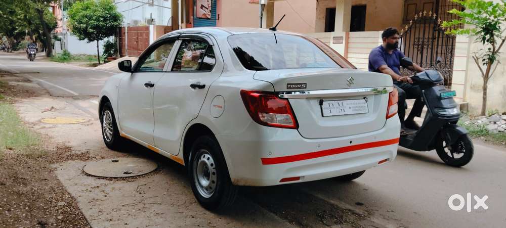 Maruti Suzuki Swift Dzire 1.2 Vxi Bsiv, 2024, Cng & Hybrids