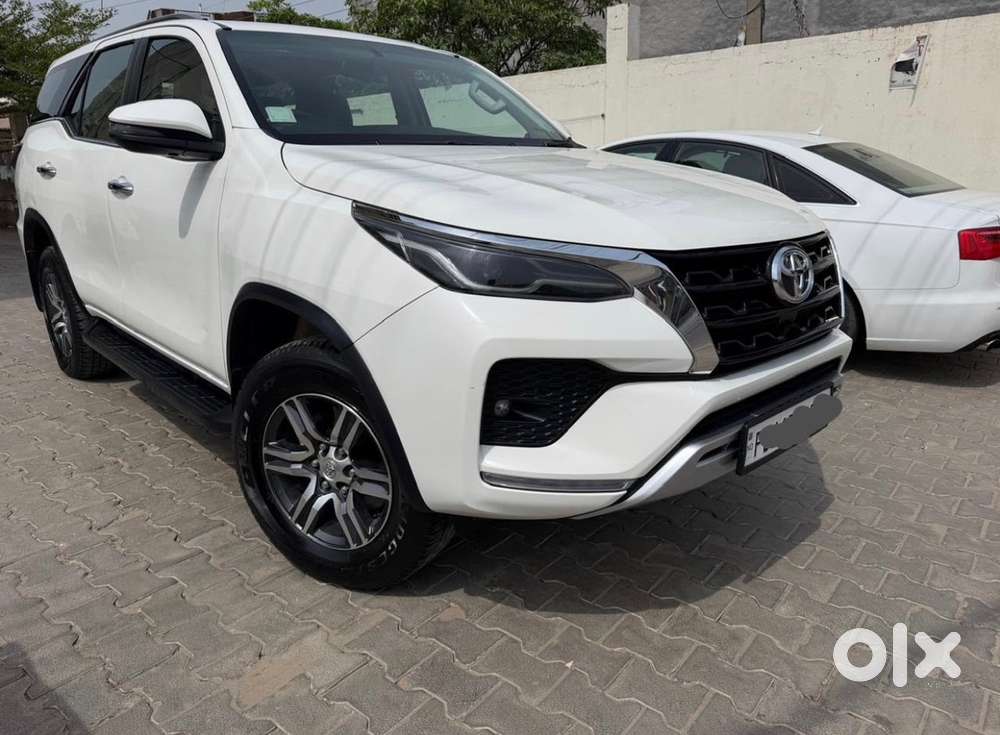 Toyota Fortuner 2024 Diesel