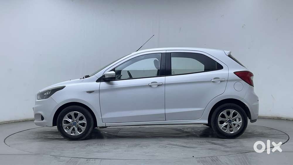 Ford Figo 1.5p Titanium At, 2015, Petrol