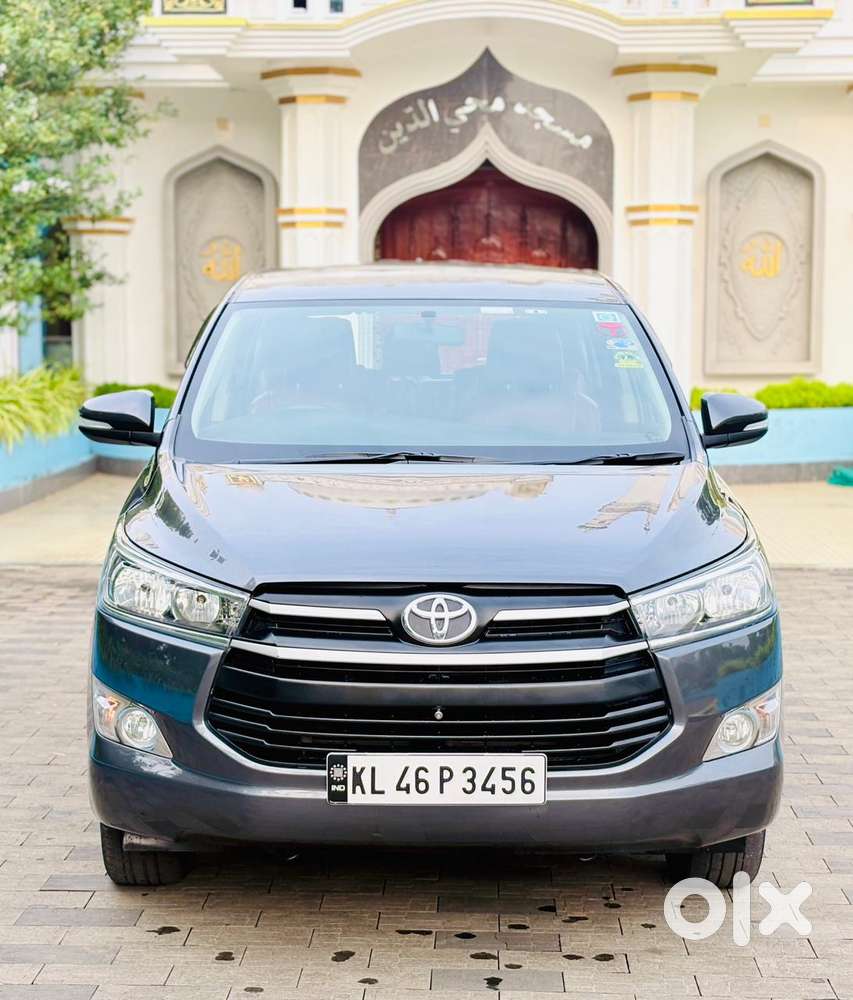 Toyota Innova Crysta 2.8z Automatic, 2016, Diesel