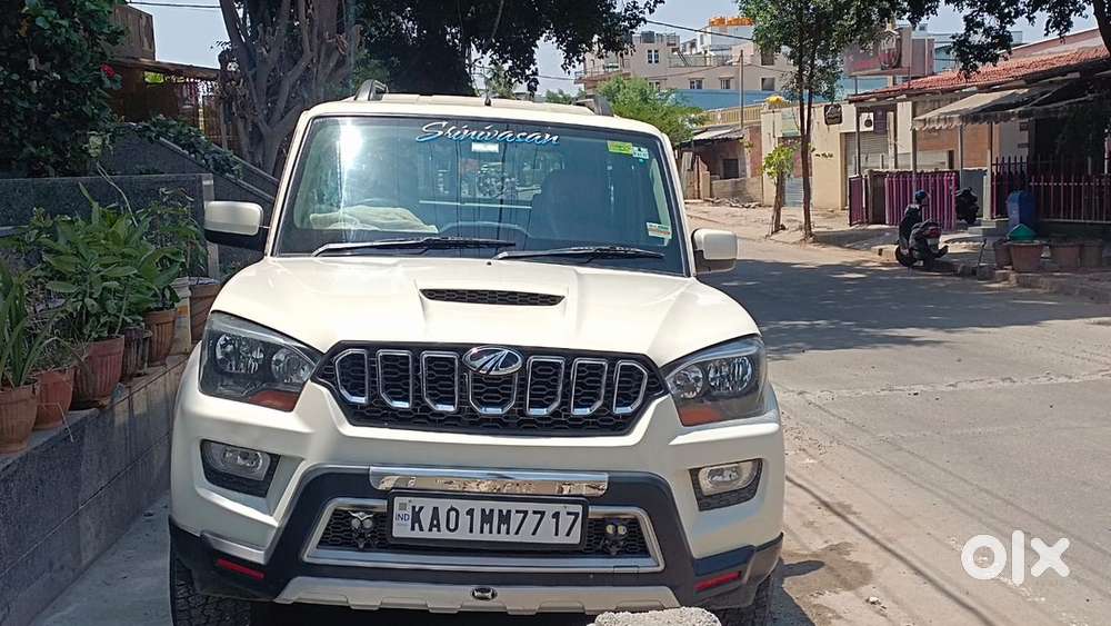 Mahindra Scorpio-n Diesel 2015 Show Room Maintenance