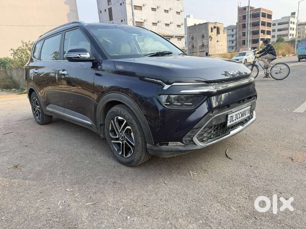 Kia Carens 1.4 Luxury Plus Dct 7 Str, 2022, Petrol