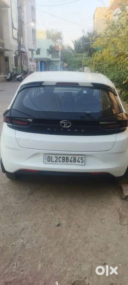 Tata Altroz 2020