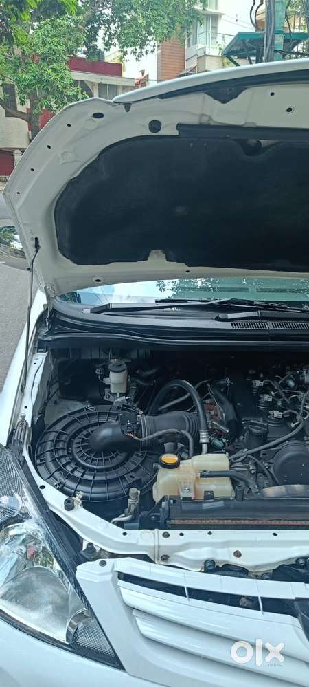 Toyota Innova 2.5 G (diesel) 7 Seater, 2010, Diesel