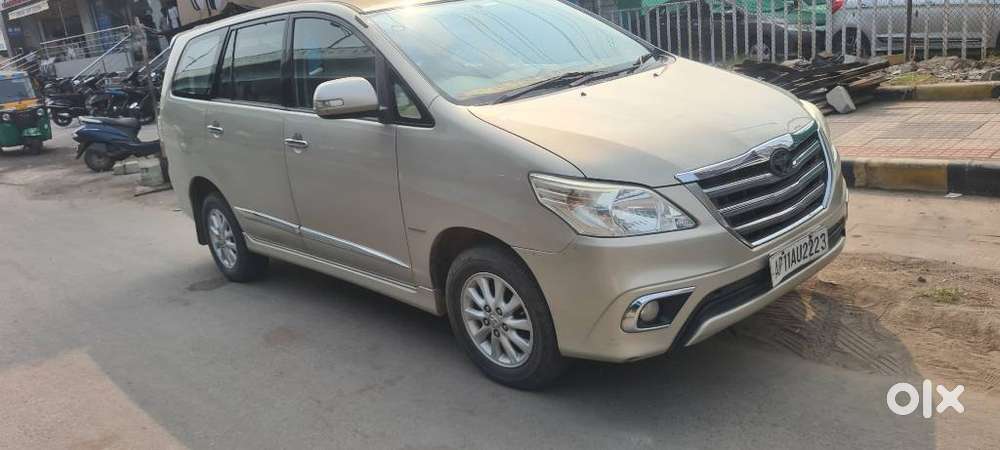Toyota Innova 2.5 V 7 Str, 2014, Diesel
