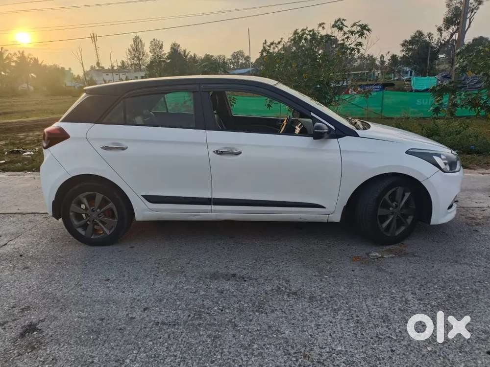Hyundai Elite I20 2015 Diesel 118000 Km Driven