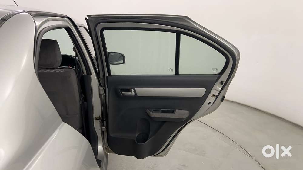 Maruti Suzuki Swift Dzire 1.2 Vxi Bsiv, 2011, Petrol