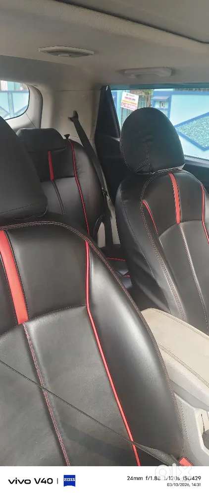 Mahindra Xuv300 2023 Diesel 18753 Km Driven