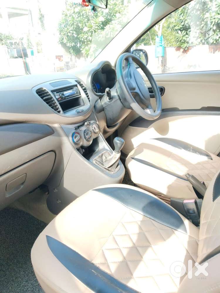 Hyundai I10 2011 Cng & Hybrids Good Condition