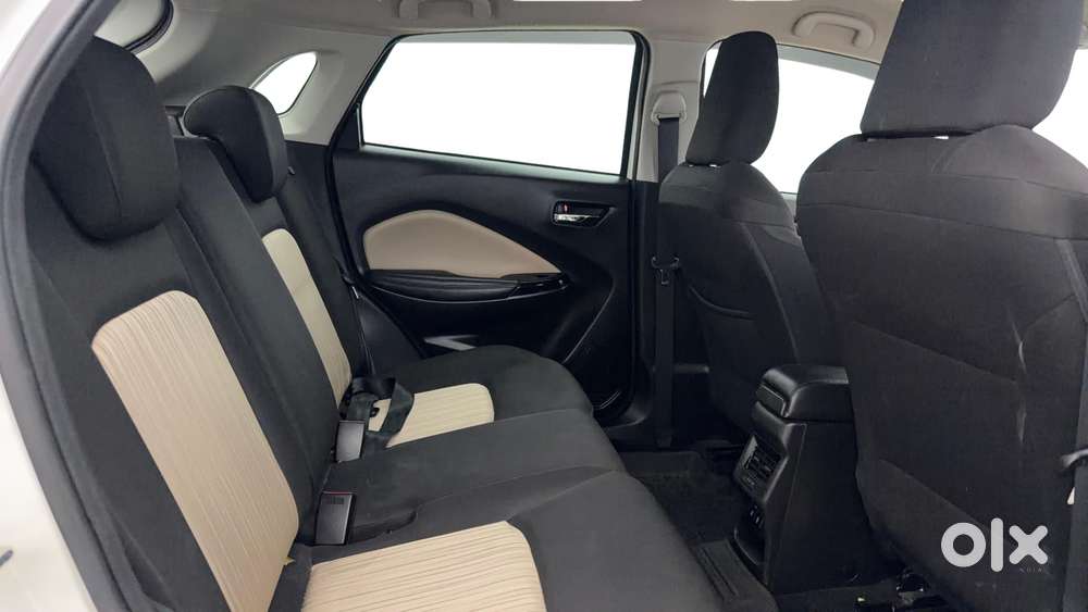 Toyota Glanza 1.2 V Amt, 2022, Petrol