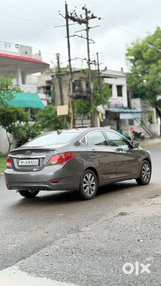 Hyundai Verna Petrol 2011 Year